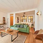Bica - Cais do Sodre Apartment